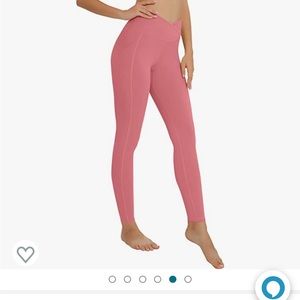 Pink leggings